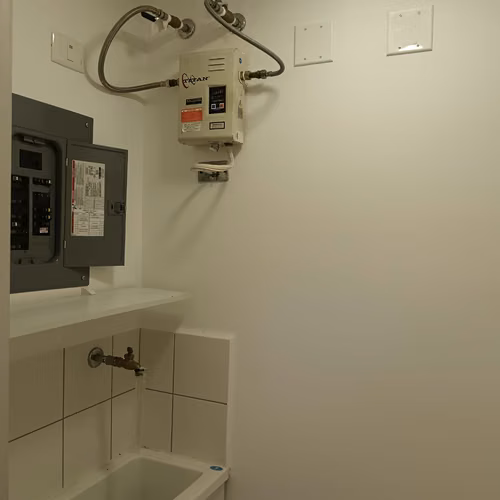 Apartamento 3 dormitorios, 2 baños, Condominio 6-26, San Rafael de Alajuela