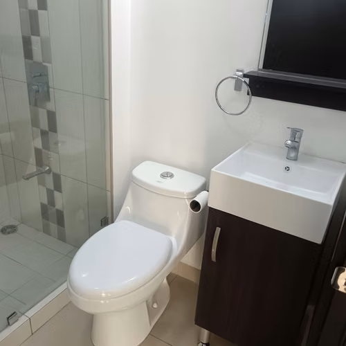 Apartamento 3 dormitorios, 2 baños, Condominio 6-26, San Rafael de Alajuela