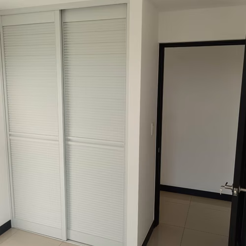 Apartamento 3 dormitorios, 2 baños, Condominio 6-26, San Rafael de Alajuela