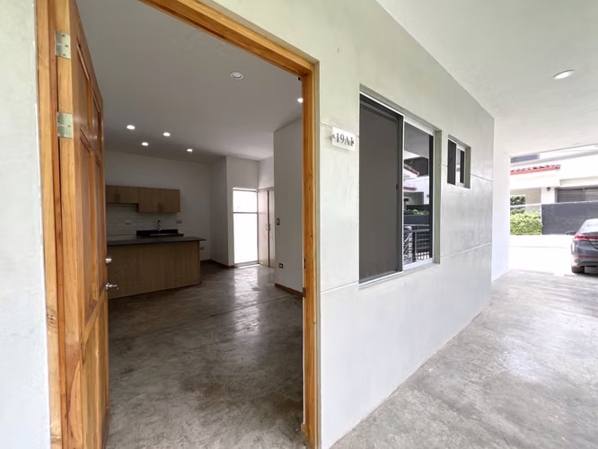 Alquiler de apartamento en Santa Ana. 2 Habitaciones / 1 Baño / 1 Parqueo. - Imagen 4