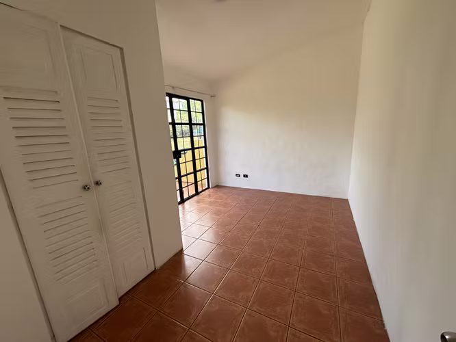 Se vende casa en Guachipelin Norte, Escazú