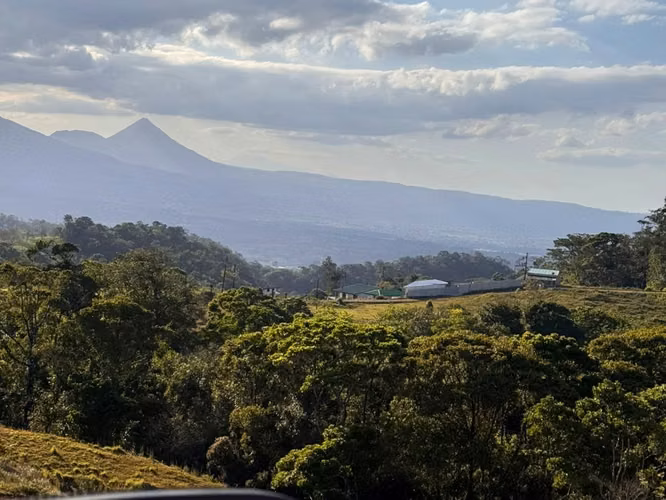 Terreno Exclusivo con Vista al Volcán Arenal | 1.17 Ha en Ciudad Quesada