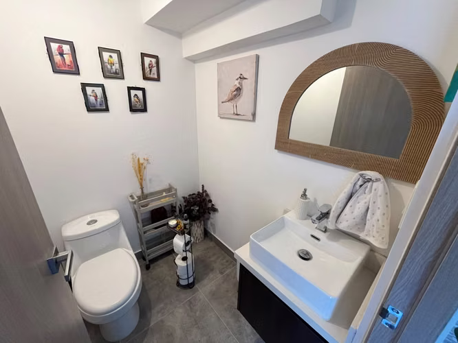 Venta casa 3 habitaciones con patio. Condominio Naos San Joaquín