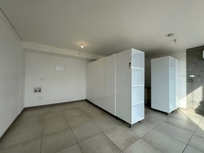 ¡Espectacular Loft Piso 10 en iFreses Curridabat! Vista Única + Amenidades Top - Imagen 11