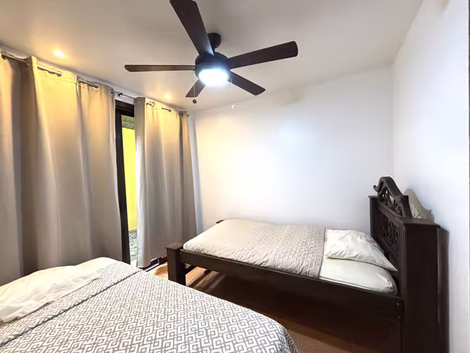 Oportunidad Llave en Mano en Mono Titi Condo | Manuel Antonio, Costa Rica