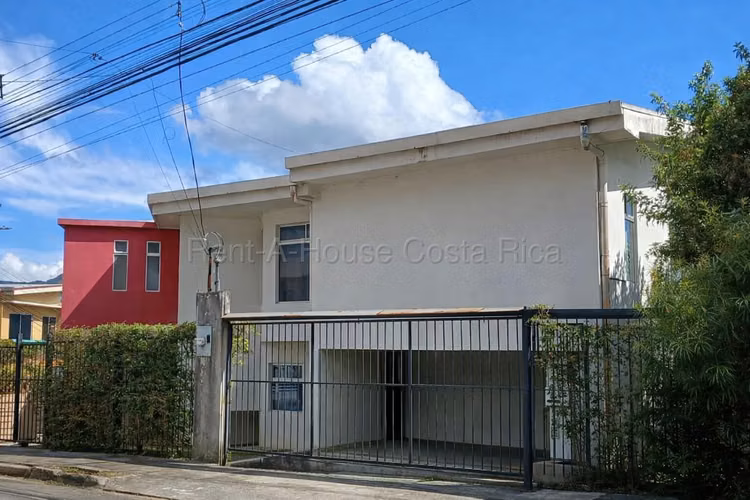 Casa de 3 Niveles en Venta en Tres Ríos | Residencial con Vigilancia | 334 m² H.A. #26-1812 - Imagen 3