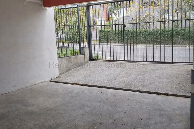 Casa de 3 Niveles en Venta en Tres Ríos | Residencial con Vigilancia | 334 m² H.A. #26-1812 - Imagen 2