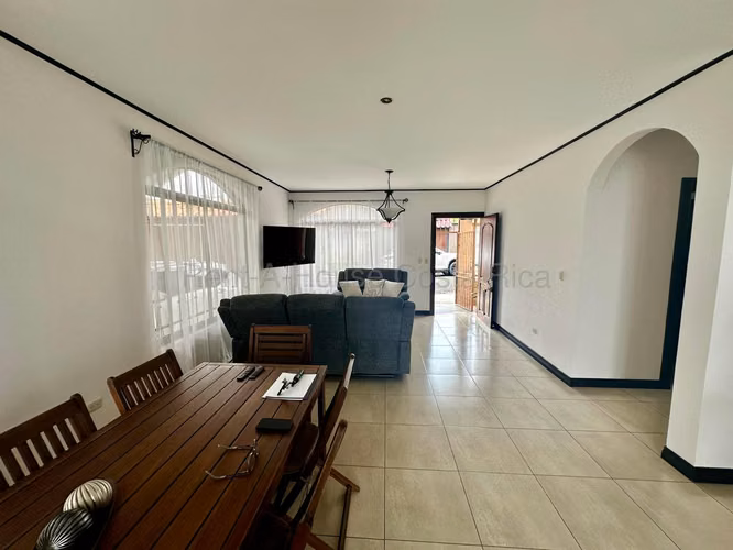 Casa con 2 Viviendas en Venta en Barrio San José, Alajuela | Terreno Esquinero H.A. #26-1800 - Imagen 15