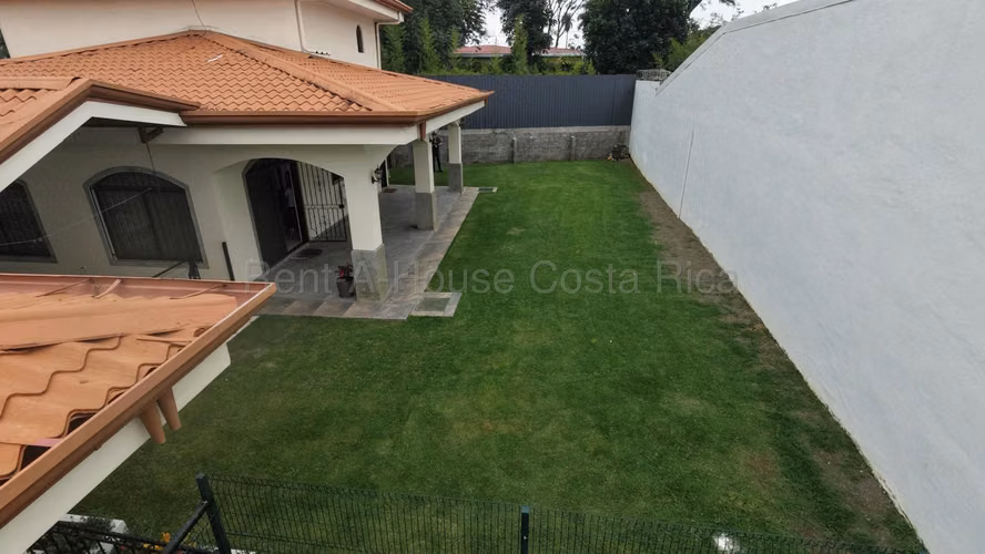 Casa con 2 Viviendas en Venta en Barrio San José, Alajuela | Terreno Esquinero H.A. #26-1800 - Imagen 6