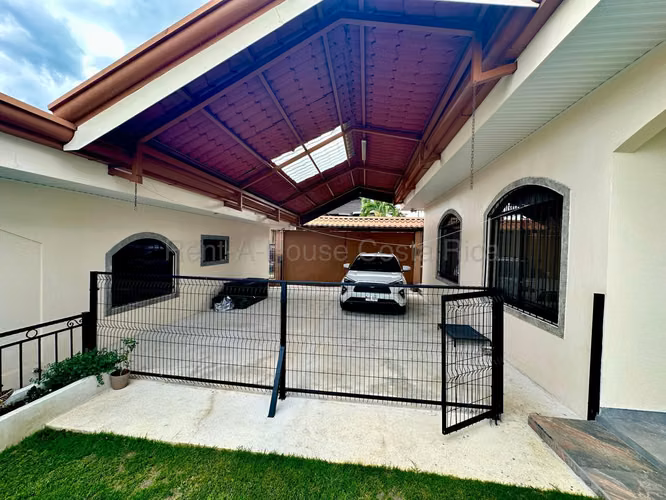Casa con 2 Viviendas en Venta en Barrio San José, Alajuela | Terreno Esquinero H.A. #26-1800 - Imagen 17