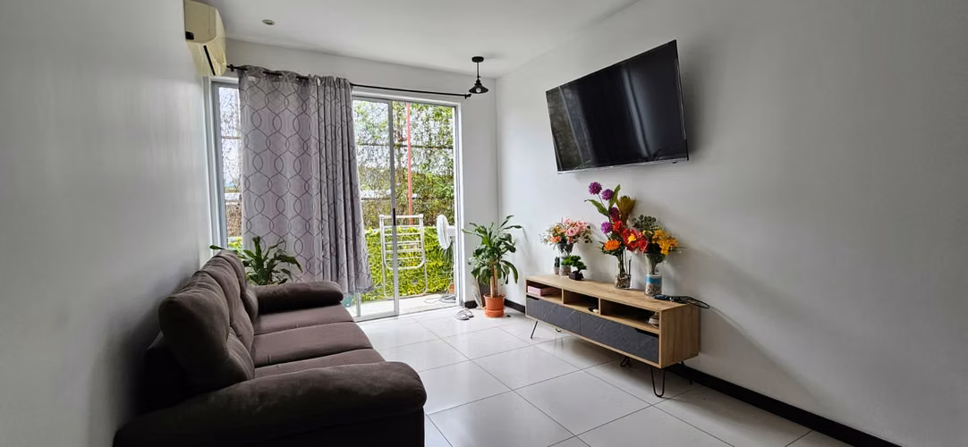 VENTA DE APARTAMENTO MODERNO EN SANTA CENTRO CON LÍNEA BLANCA - Imagen 3