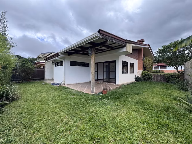 Venta de casa de Una Planta Con Condiciones Especiales