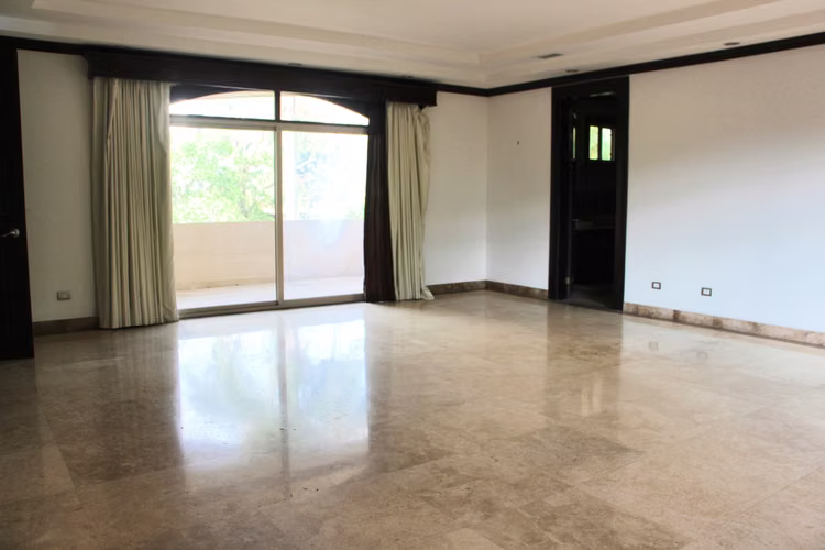 Propiedad de Lujo en San Rafael de Escazú, San José
