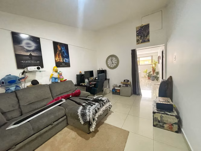 Casa en alquiler para vivienda/oficina en Nunciatura! P383