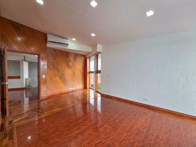 CONDO CONTEMPORANEO DE 432 M2 CON VISTA EN GUACHIPELIN ESCAZU - Imagen 19