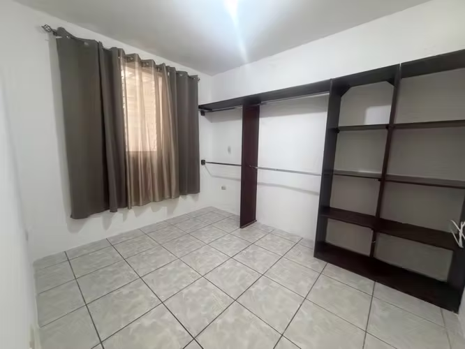 A la venta hermosa casa espaciosa, Residencial Prados de Florencia, Desamparados Alajuela - Imagen 10