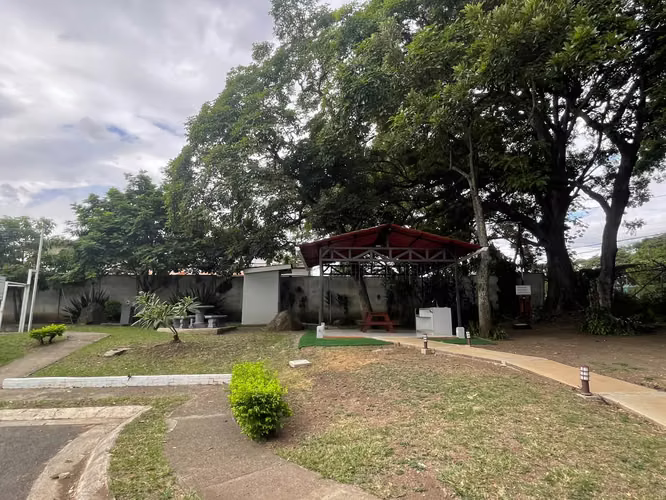 VENTA DE CASA EN CONDOMINIO MÁLAGA CIRUELAS EN ALAJUELA ,SE CEDE DEUDA - Imagen 16
