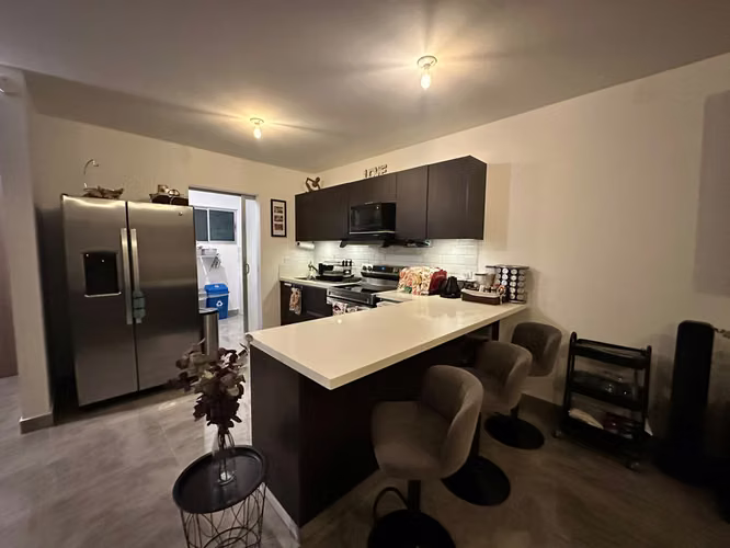 VENTA DE CASA, 3 HABITACIONES, CON PATIO EN CODOMINIO NAOS