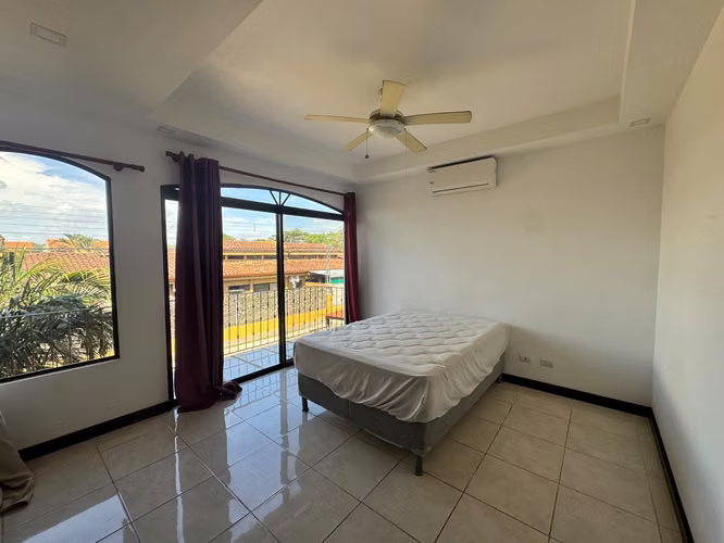 Casa en Alquiler · Condominio Prados del Río · Guanacaste