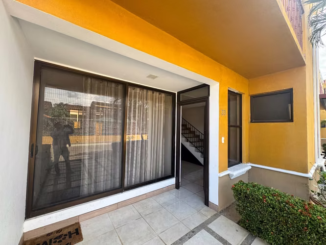 Casa en Alquiler · Condominio Prados del Río · Guanacaste