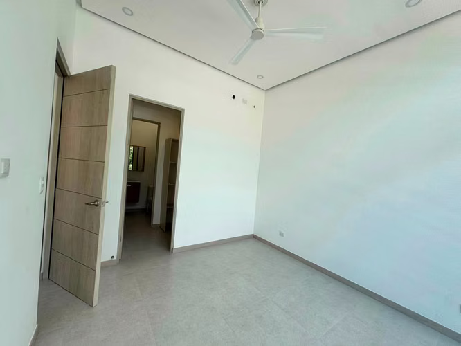 Alquiler para estrenar en Condominio de Río Oro, Santa Ana | Con o sin línea blanca - Imagen 9