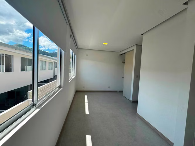 Alquiler para estrenar en Condominio de Río Oro, Santa Ana | Con o sin línea blanca - Imagen 10