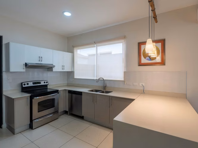 VENTA Y ALQUILER DE CASA EN LINDORA PLACE CON LÍNEA BLANCA - Imagen 8