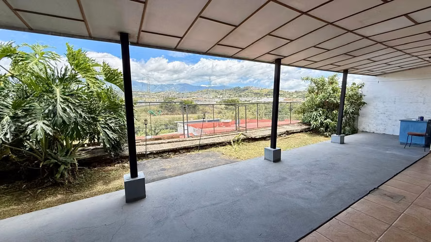 Venta de Casa en Heredia Belén Bosques Doña Rosa | Exclusiva Residencia Cerca de Zonas Francas - Imagen 16