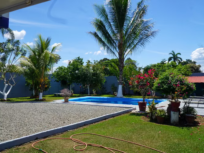 Casa Con Piscina - Imagen 8