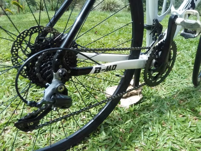 Bici de ruta talla 50 en aluminio - Imagen 2