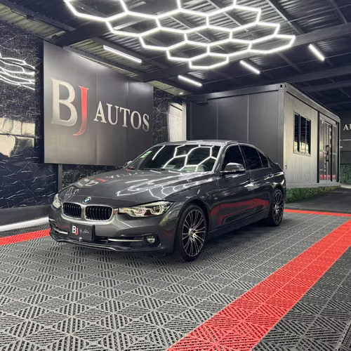 BMW 318i 2017