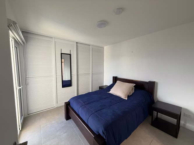Apartamento con línea Blanca con Doble Balcón y 2 Parqueos | Monte Alto, Curridabat