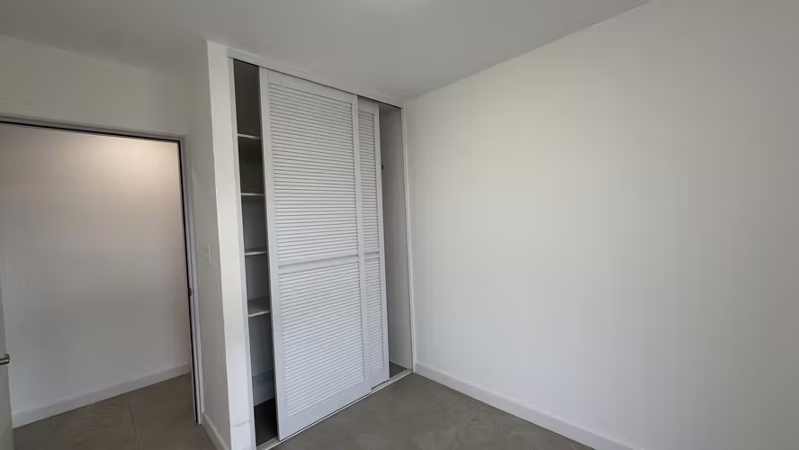 Apartamento con línea Blanca con Doble Balcón y 2 Parqueos | Monte Alto, Curridabat