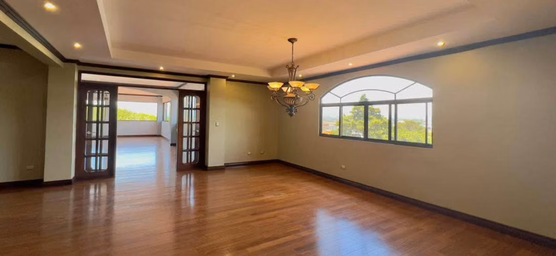 Casa privada en condominio exclusivo con vista, Guachipelín 1.200.000