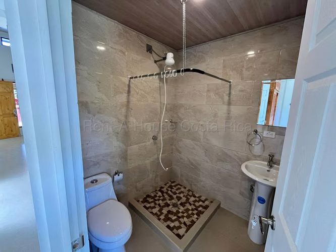 Alquiler de Apartamento para ESTRENAR en Santa María de Dota.  27-122