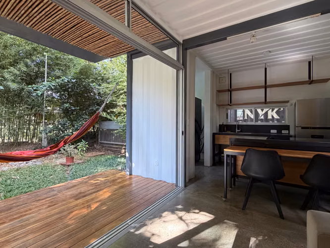 Innovación y serenidad: Alquiler de casa tipo contenedor en Lindora (ref : 65) - Imagen 2