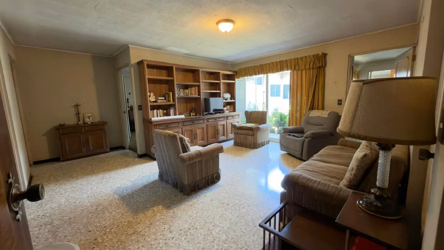 Casa en venta en San Pedro - independiente . Uso suelo mixto - Imagen 5