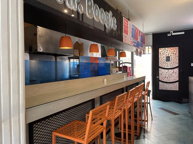 Se Alquila Local Comercial en Los Yoses