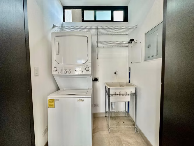 Rohrmoser -  1 habitación + Parqueo + Bodega - 80mt2 -Electrodomésticos -PetFriendly - Imagen 10