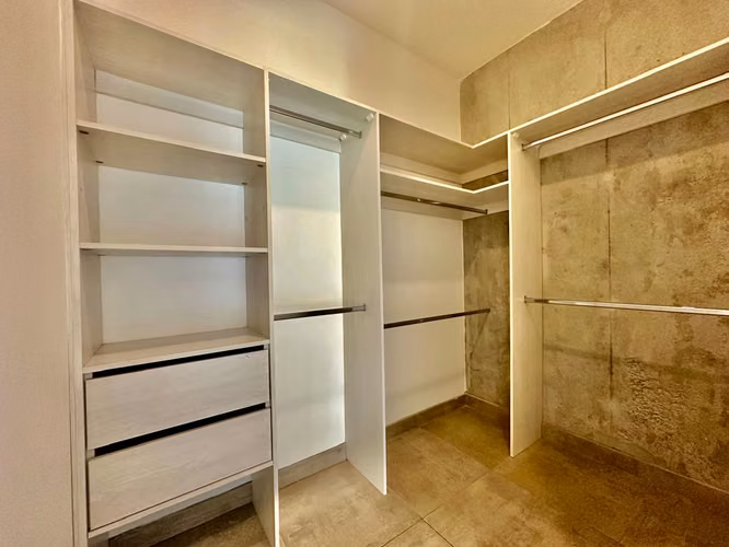 Rohrmoser -  1 habitación + Parqueo + Bodega - 80mt2 -Electrodomésticos -PetFriendly - Imagen 13