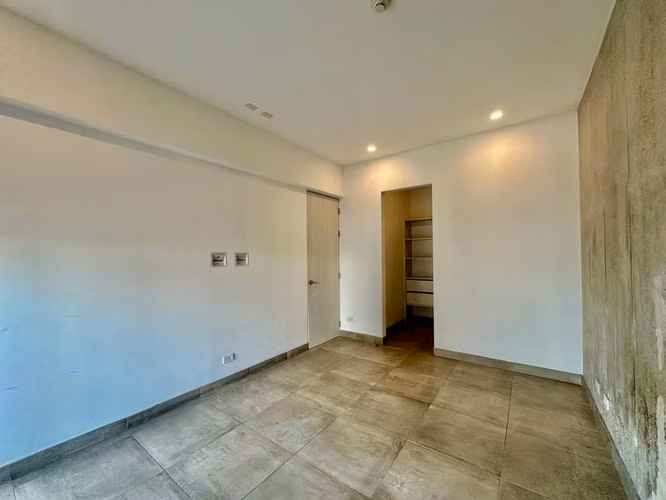 Rohrmoser -  1 habitación + Parqueo + Bodega - 80mt2 -Electrodomésticos -PetFriendly - Imagen 12