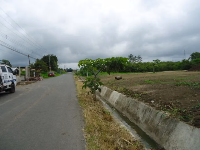 “Lote Premium en Lindora – 1,397 m² detrás de Valle del Sol”