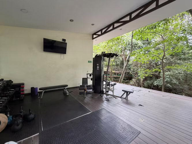 Se alquila apartamento amueblado en condominio en Santa Ana - Imagen 13