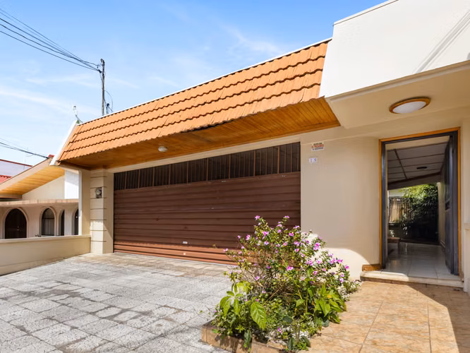 Casa en Venta La Tropicana Alajuela | Uso Mixto | US$499.900