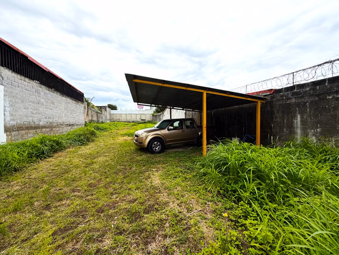 Terreno en Venta en Yoses Sur – Lote Premium para Desarrollo Residencial en Zona de Alta Plusvalía - Imagen 8