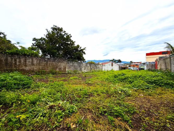 Terreno en Venta en Yoses Sur – Lote Premium para Desarrollo Residencial en Zona de Alta Plusvalía - Imagen 9