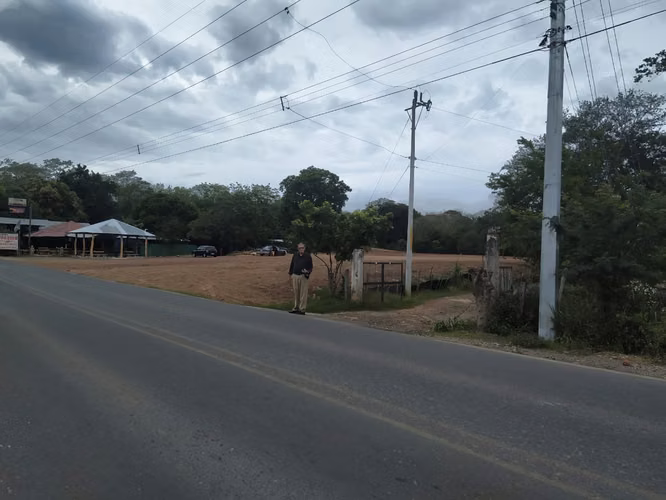 Venta de oportunidad terreno en Cañas.