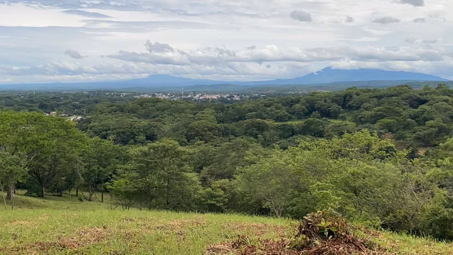 Venta de oportunidad terreno en Cañas.