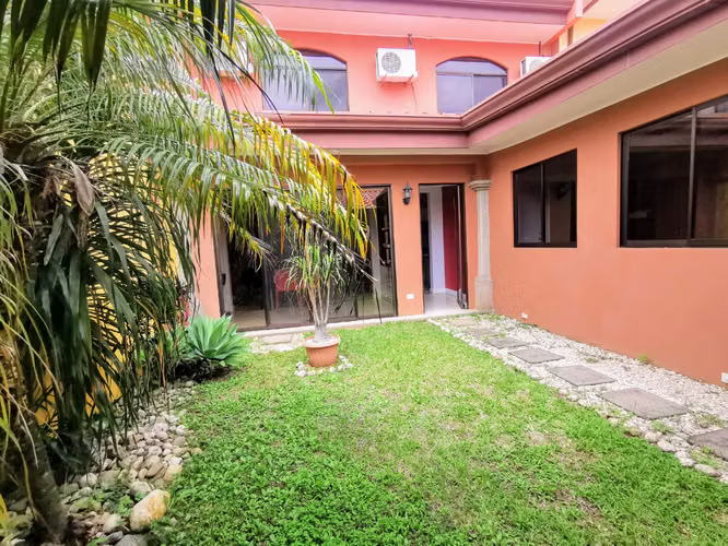 Heredia Alquiler Casa AMUEBLADA en Condominio 3 dor jardin 2 garajes oficina rancho - Imagen 6