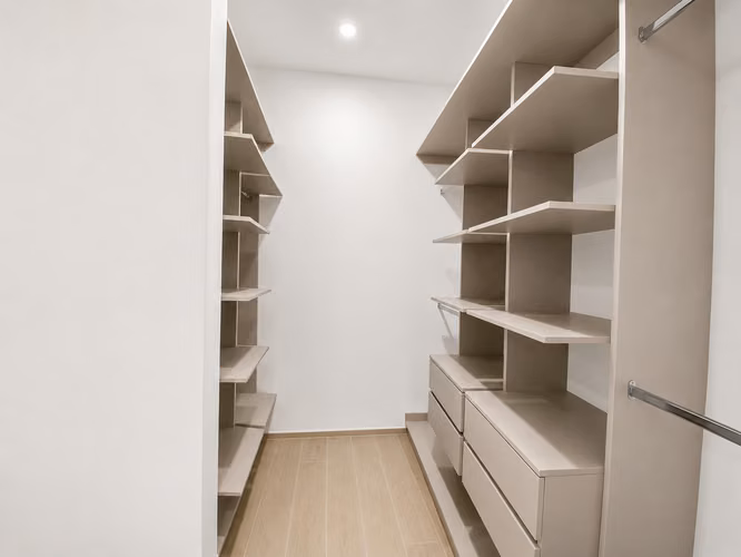 VENTA DE CASA NUEVA DE UN PISO EN CONDOMINIO, POZOS DE SANTA ANA
